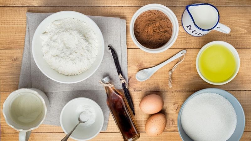 Cách làm bánh bông lan bằng nồi cơm điện đơn giản tại nhà