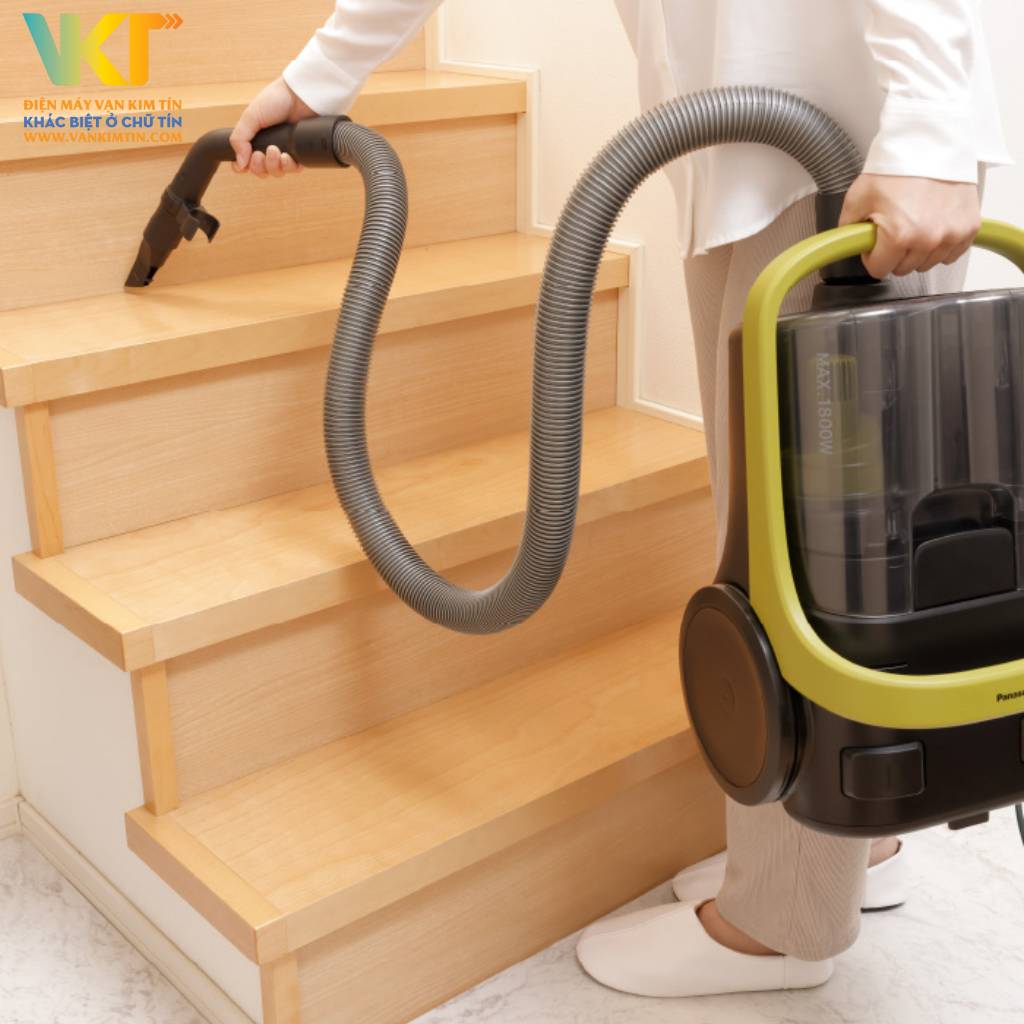 Máy hút bụi dạng hộp Panasonic MC-CL603GN49 - Đầu hút chuyên dụng, làm sạch nhiều bề mặt hơn