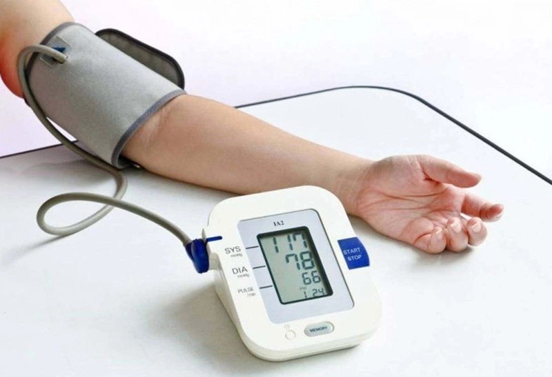 Ưu và nhược điểm của máy đo huyết áp điện tử