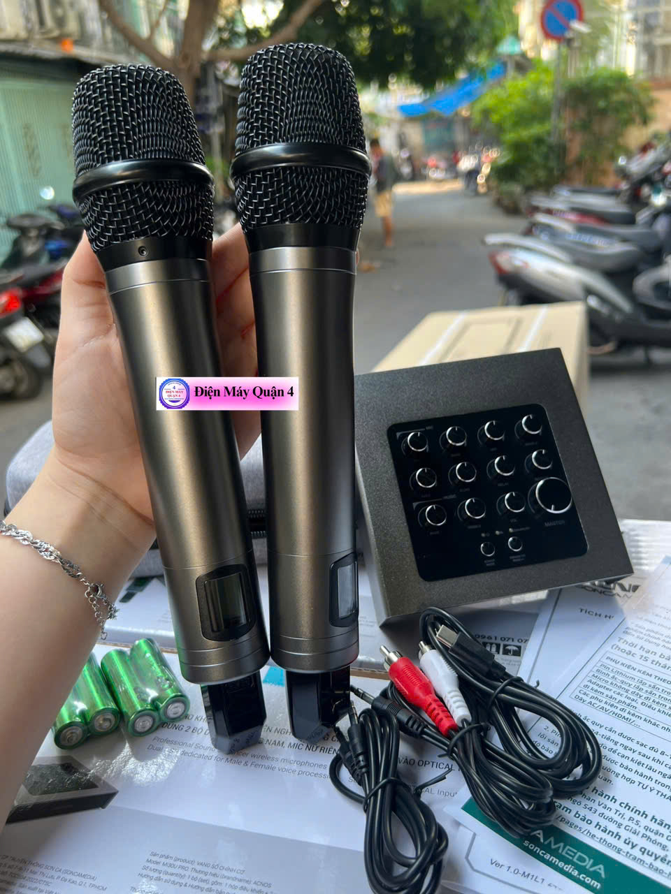 Vang Số ACNOS Mi30U PRO