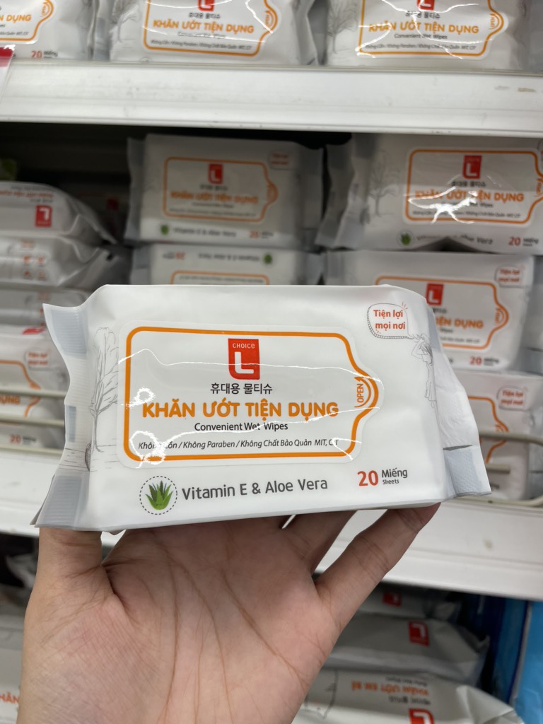 Khăn Ướt Bỏ Túi Hàn Quốc LOTTE Choice L Gói 20 Miếng