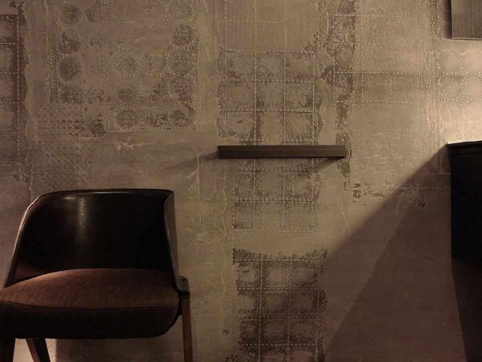 Wall Stamped là gì? - Làm mới không gian với hiệu ứng hoa văn nổi