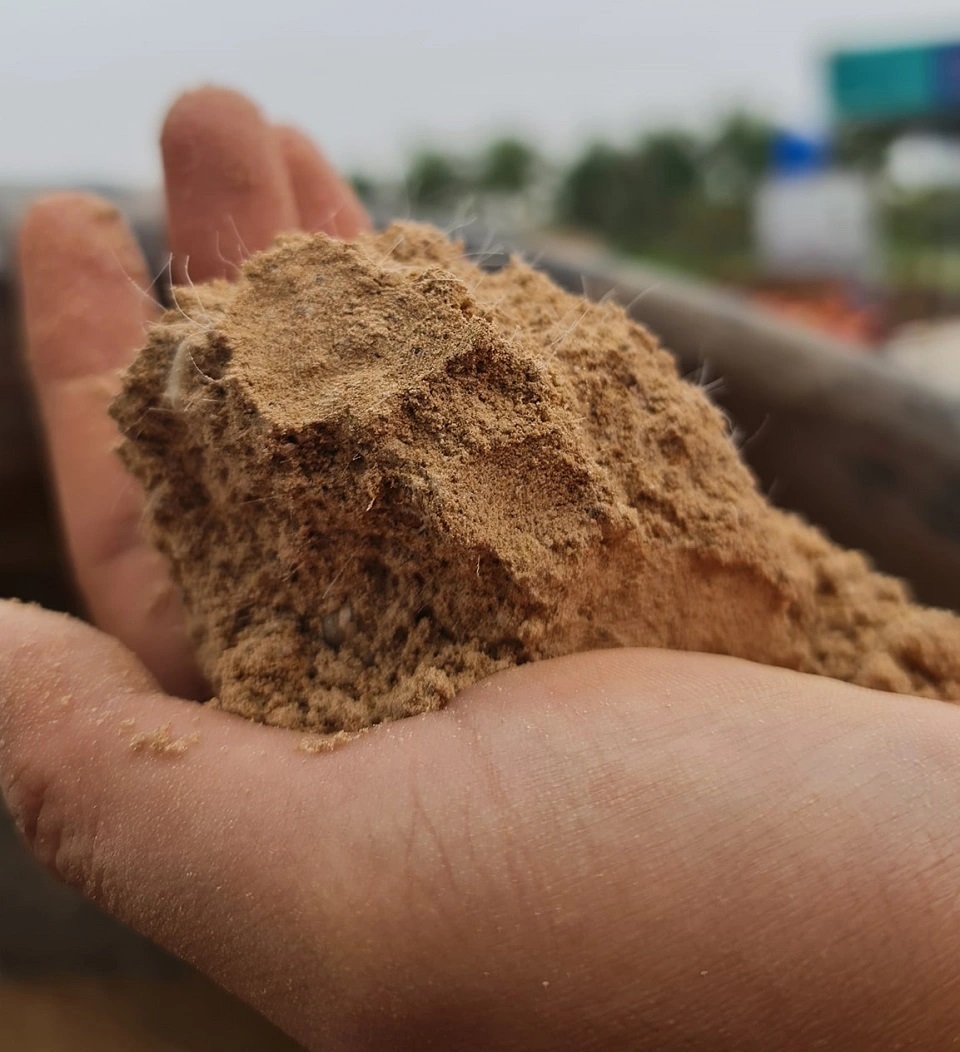 Đất là thành phân quan trọng, quyết định các đặc tính của tường đất nện