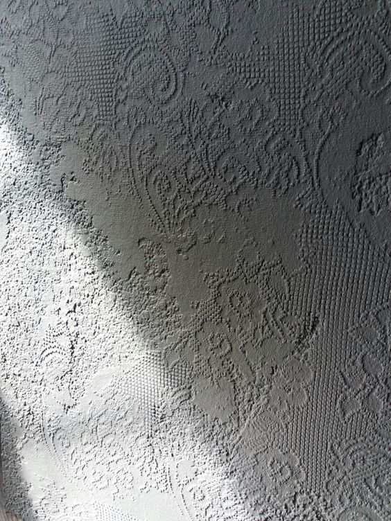 Họa tiết Lace Wall Stamped rất đa dạng bởi sự sắp xếp ngẫu nhiên từ các họa tiết ren.