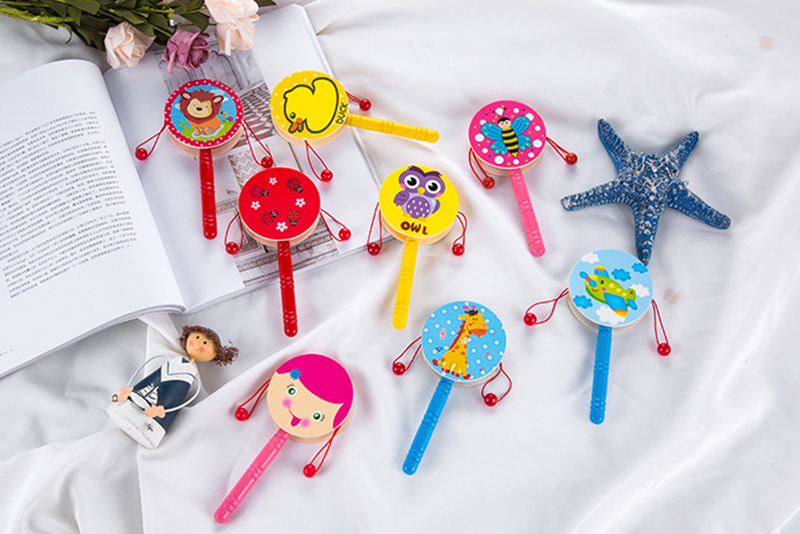 Xúc xắc lục lạc trống gỗ