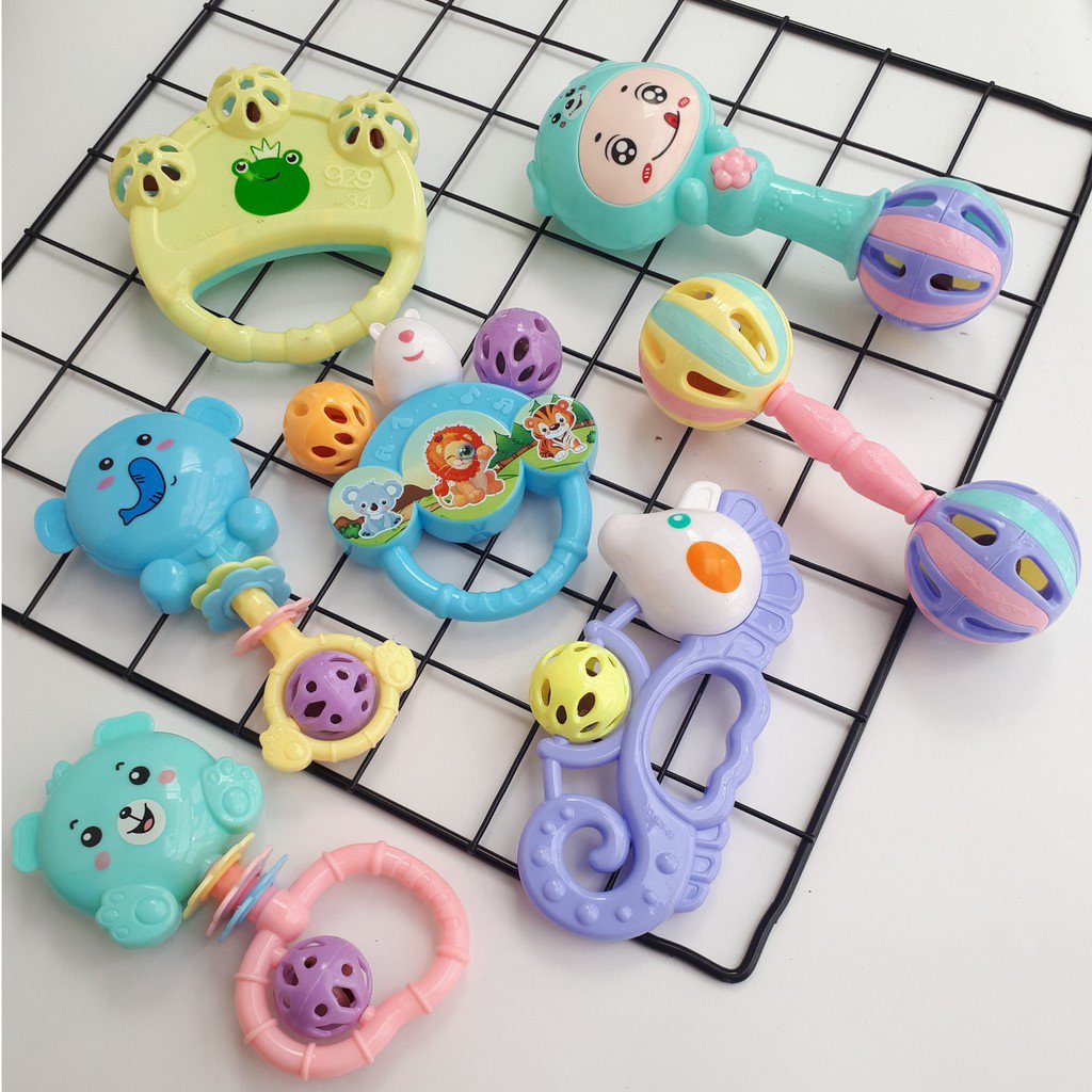 Set xúc sắc, lục lạc cho bé ( 7 chiếc)