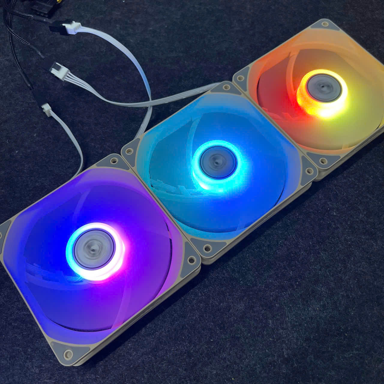 Quạt Tản Nhiệt Máy Tính SoPlay 4Pin PWM Tốc 2200 RPM Kích Thước 12cm