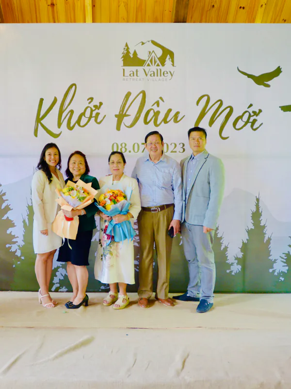 Thung lũng rừng thông Lat Valley