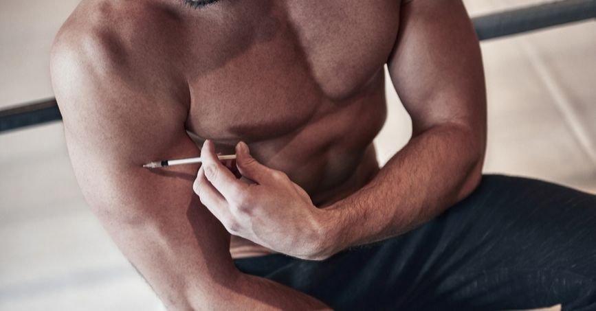 Steroid là gì ? Lợi ích và tác dụng phụ khi tập gym