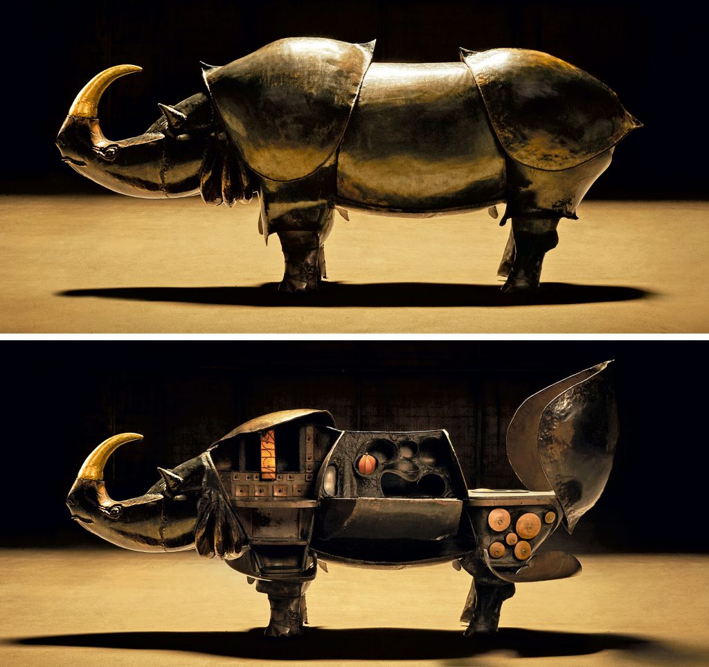 Tác phẩm điêu khắc cỡ lớn đầu tiên về động vật của nghệ sĩ François-Xavier Lalanne là chú tê giác có sừng, dự đoán thu về 6,5 triệu đô la khi đưa ra sàn đấu giá nghệ thuật