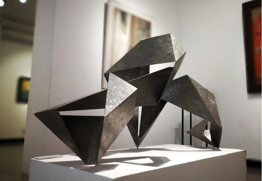 Artist Pham Bao Son