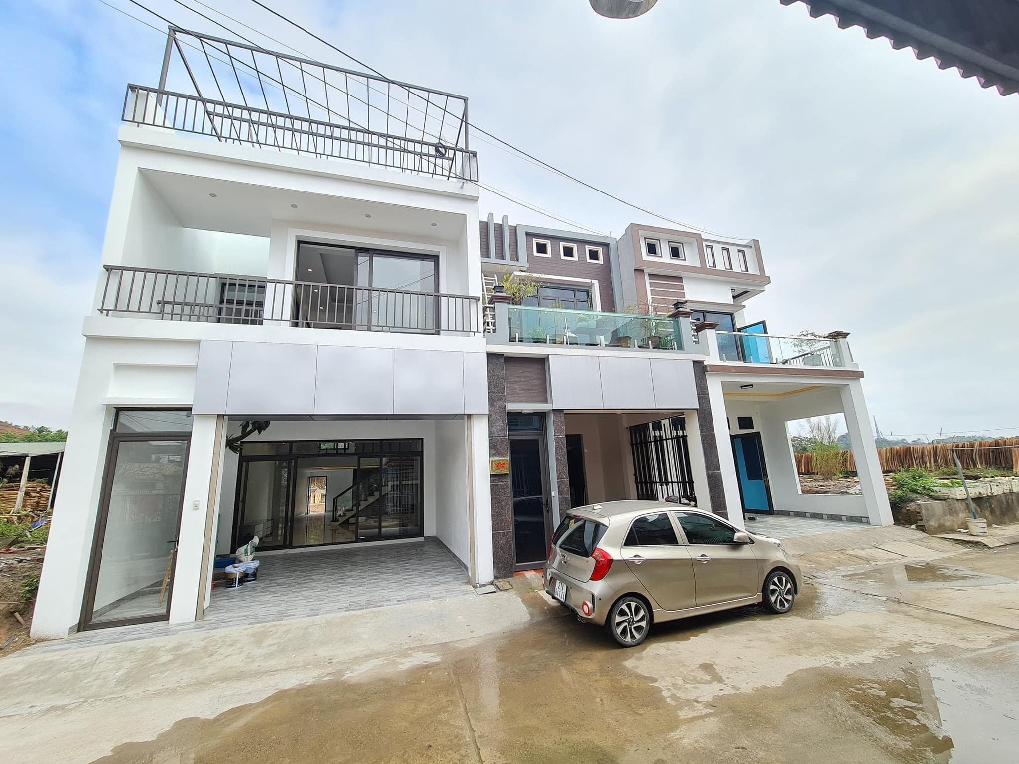 Siêu phẩm nhà đẹp - giá đẹp cho ai nhanh tay ( Nhà mới xây ) ( đã bán )