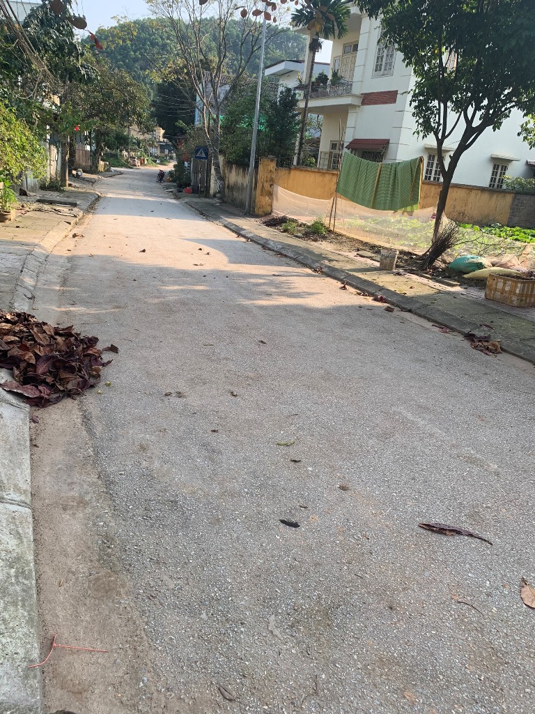 Bán siêu phẩm nhà vườn 2 tầng vị trí siêu đẹp cách quảng trường km5 chỉ 5 phút đi bộ (ĐÃ BÁN)