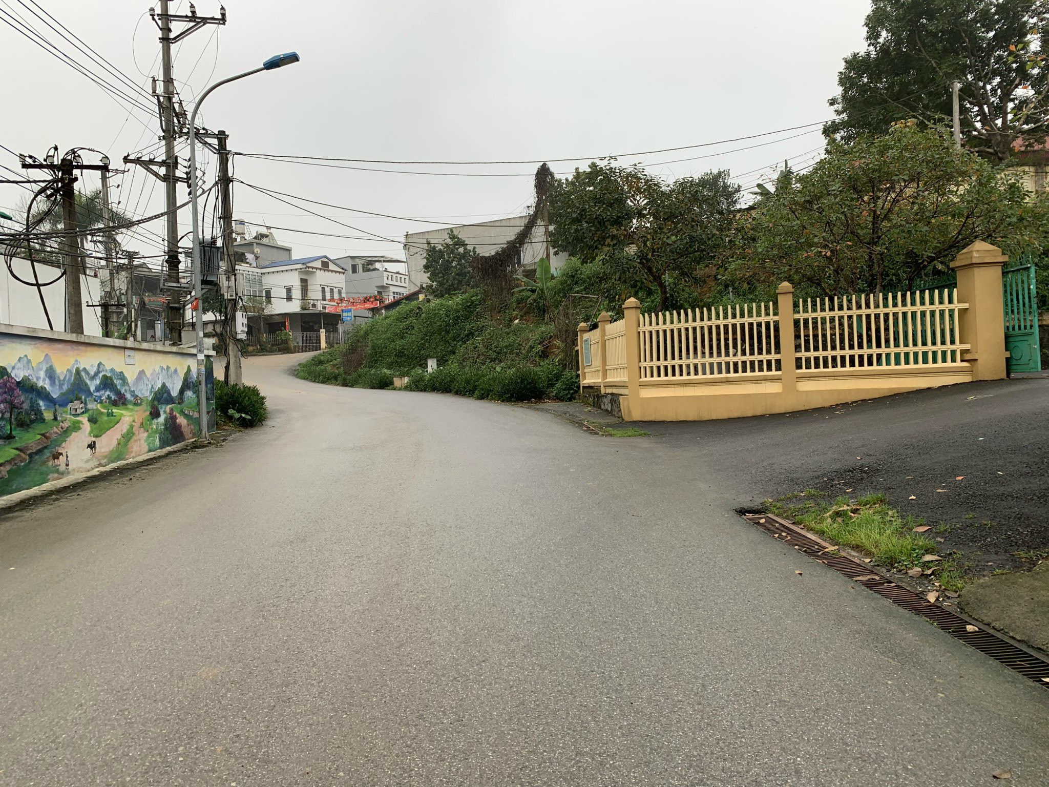 Bán đất xây nhà vườn, biệt thự ngay trung tâm km3 tp Yên Bái (ngõ ban dân tộc)