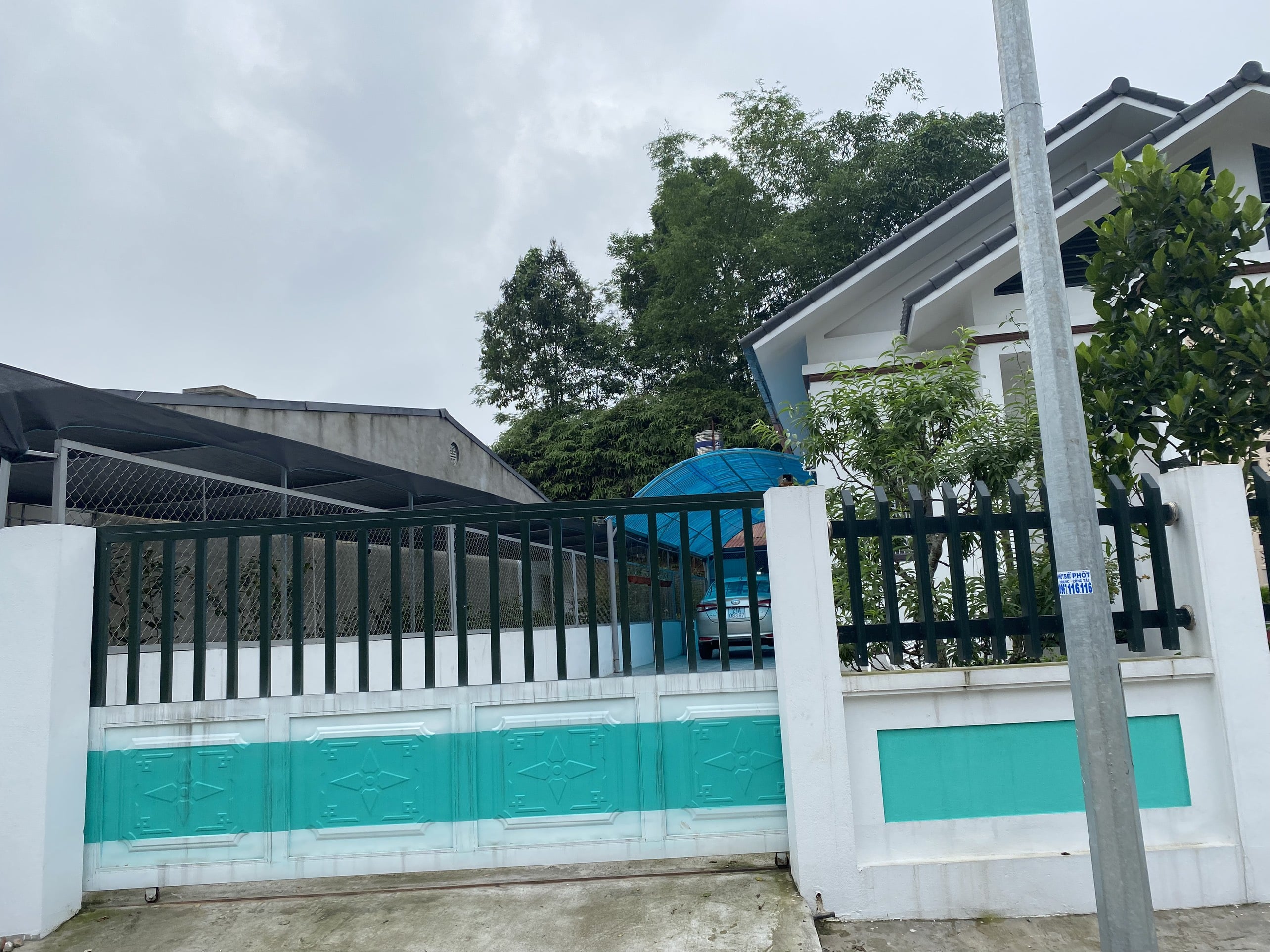 Bán biệt thự vườn hơn 425m2, có gara ô tô gần trung tâm TP Yên Bái (ĐÃ BÁN)