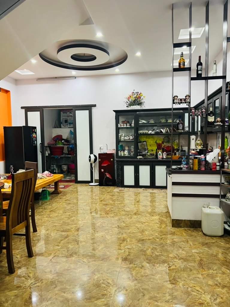 Bán nhà ngõ 652 yên ninh sau sở y tế, ngõ thông ra kim đồng.