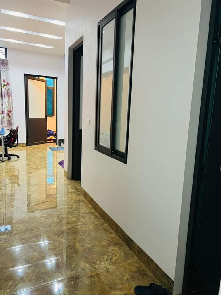 Bán nhà ngõ 652 yên ninh sau sở y tế, ngõ thông ra kim đồng.