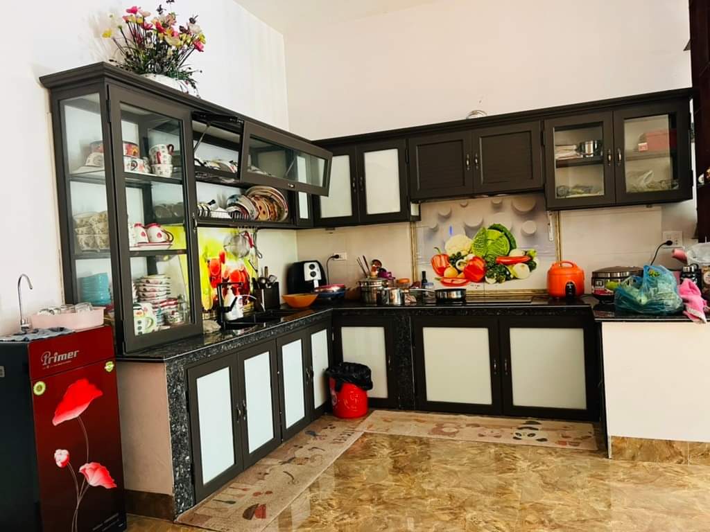 Bán nhà ngõ 652 yên ninh sau sở y tế, ngõ thông ra kim đồng.