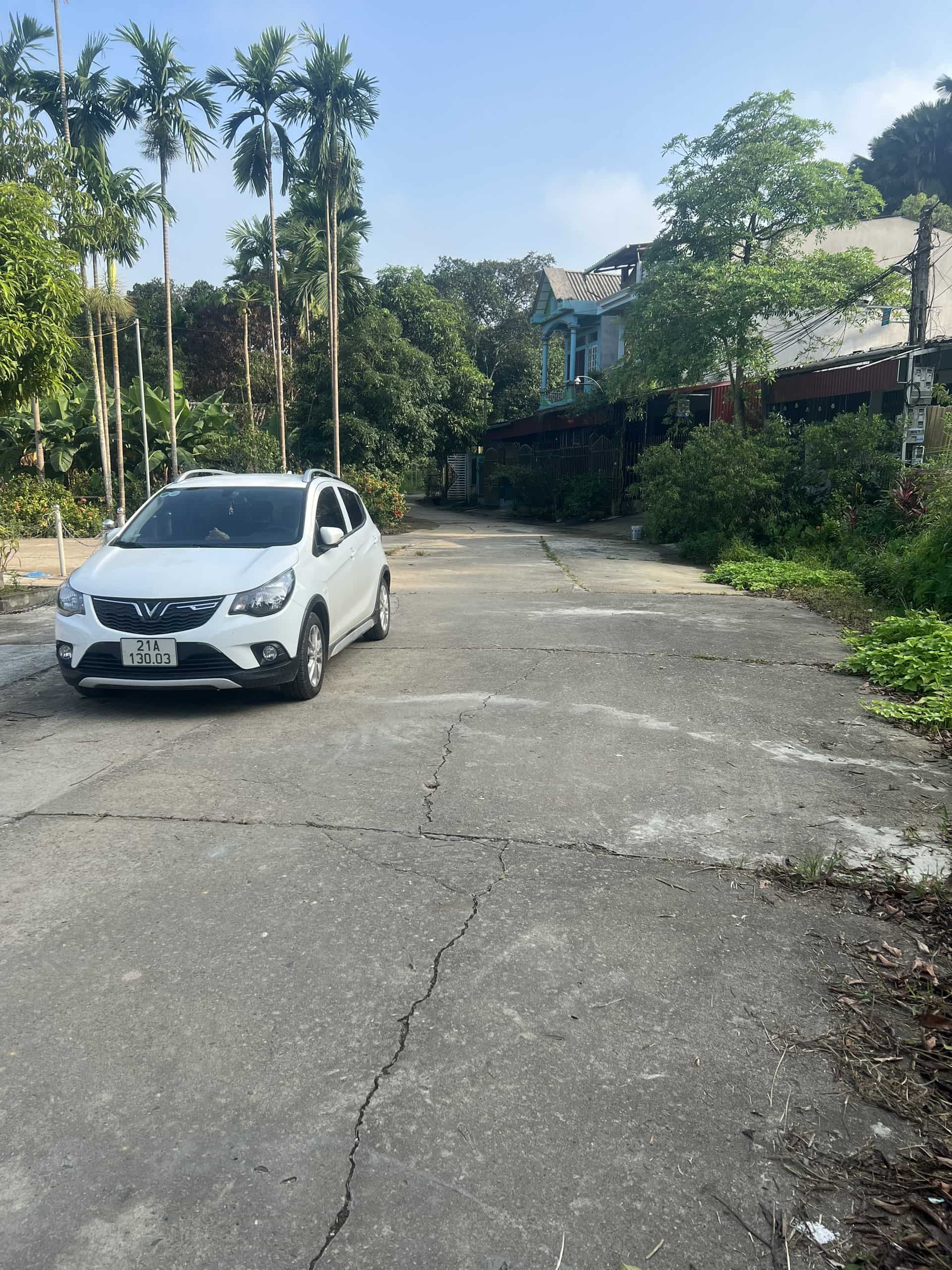 Bán lô đất phong thuỷ cực đep LƯNG TỰA SƠN MẶT HƯỚNG THUỶ tại hồ Điều Hòa Nam Cường