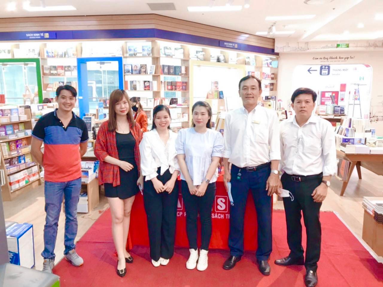 Chuỗi Workshop "Đọc sách cùng Mogu" tại hệ thống nhà sách Fahasa Hồ Chí Minh - 