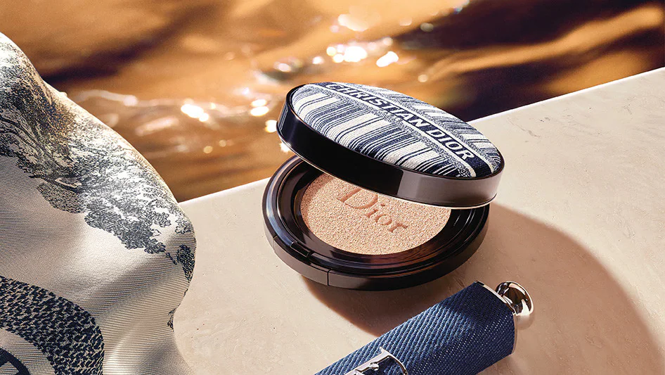 PHẤN NƯỚC CHỐNG NẮNG CUSHION DIOR DIORSKIN FOREVER SPF35 PA Mini 4GPHẤN NƯỚC DIOR DIORSKIN FOREVER CUSHION SPF35 PA Mini 4G Barbieshop #47 PHẤN NƯỚC CHỐNG NẮNG CUSHION DIOR DIORSKIN FOREVER SPF35 PA Mini 4GPHẤN NƯỚC DIOR DIORSKIN FOREVER CUSHION SPF35 PA Mini 4G Barbieshop