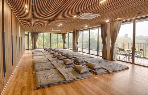 Panorama Room