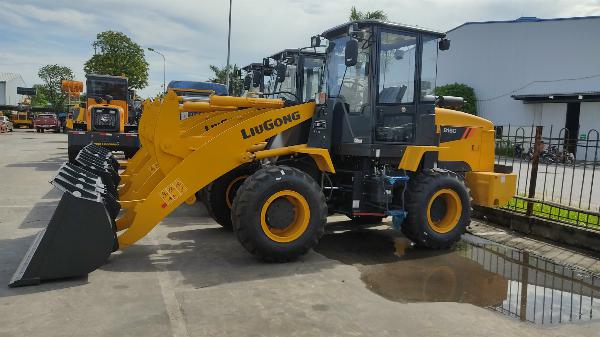 Máy Xúc Lật Liugong CLG816H gàu 1.2m3