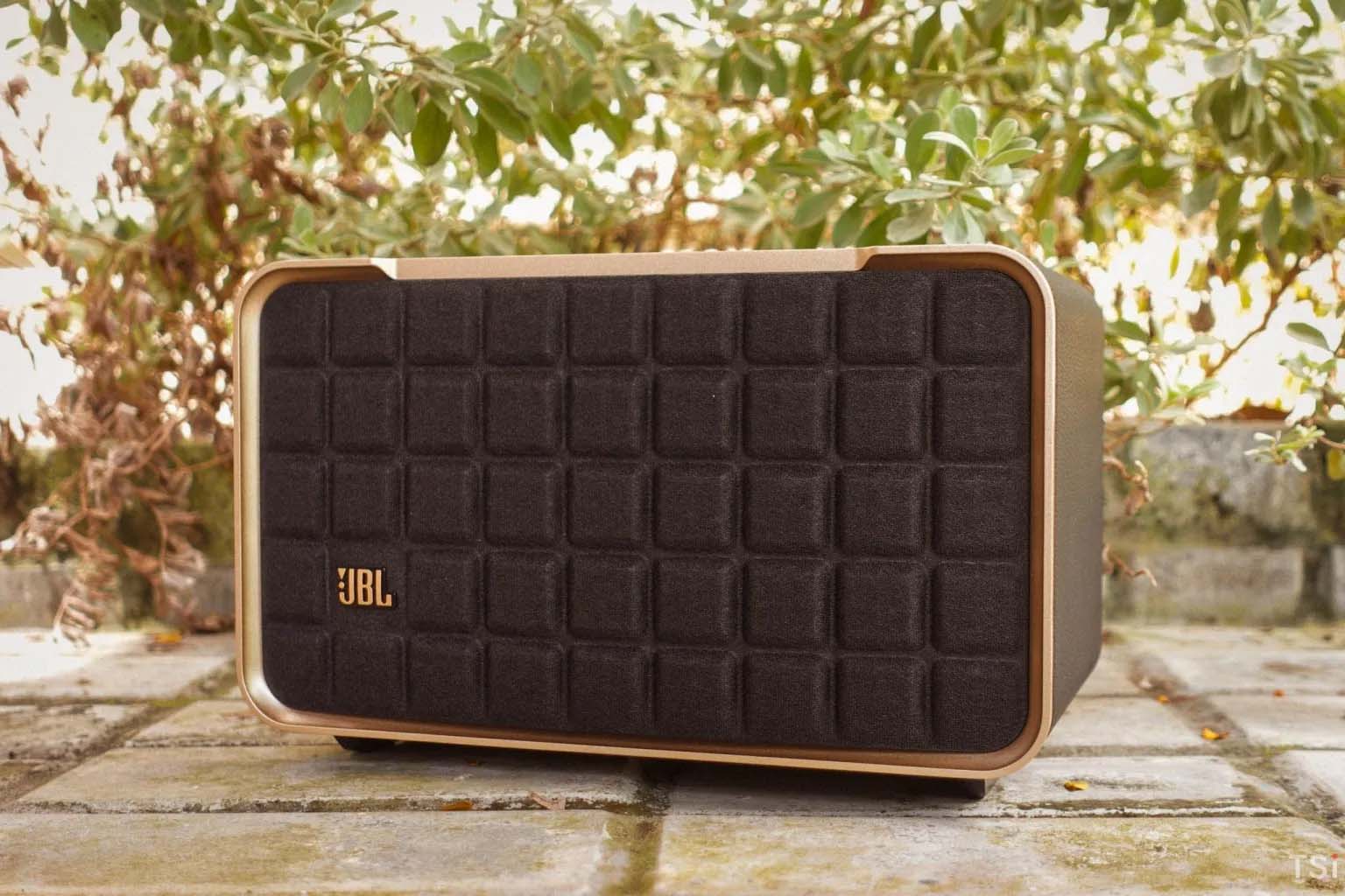 Loa JBL Authentics 200