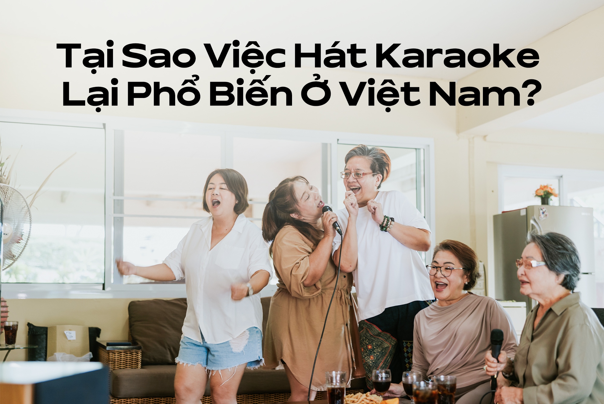 Karaoke là gì? Tại sao việc hát Karaoke lại phổ biến ở Việt Nam?