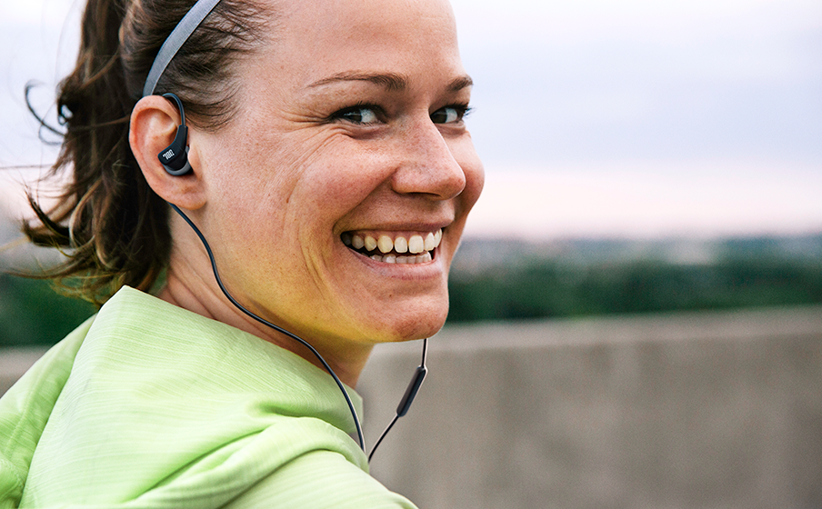 jbl-endurance-run-3c-usb-c-1