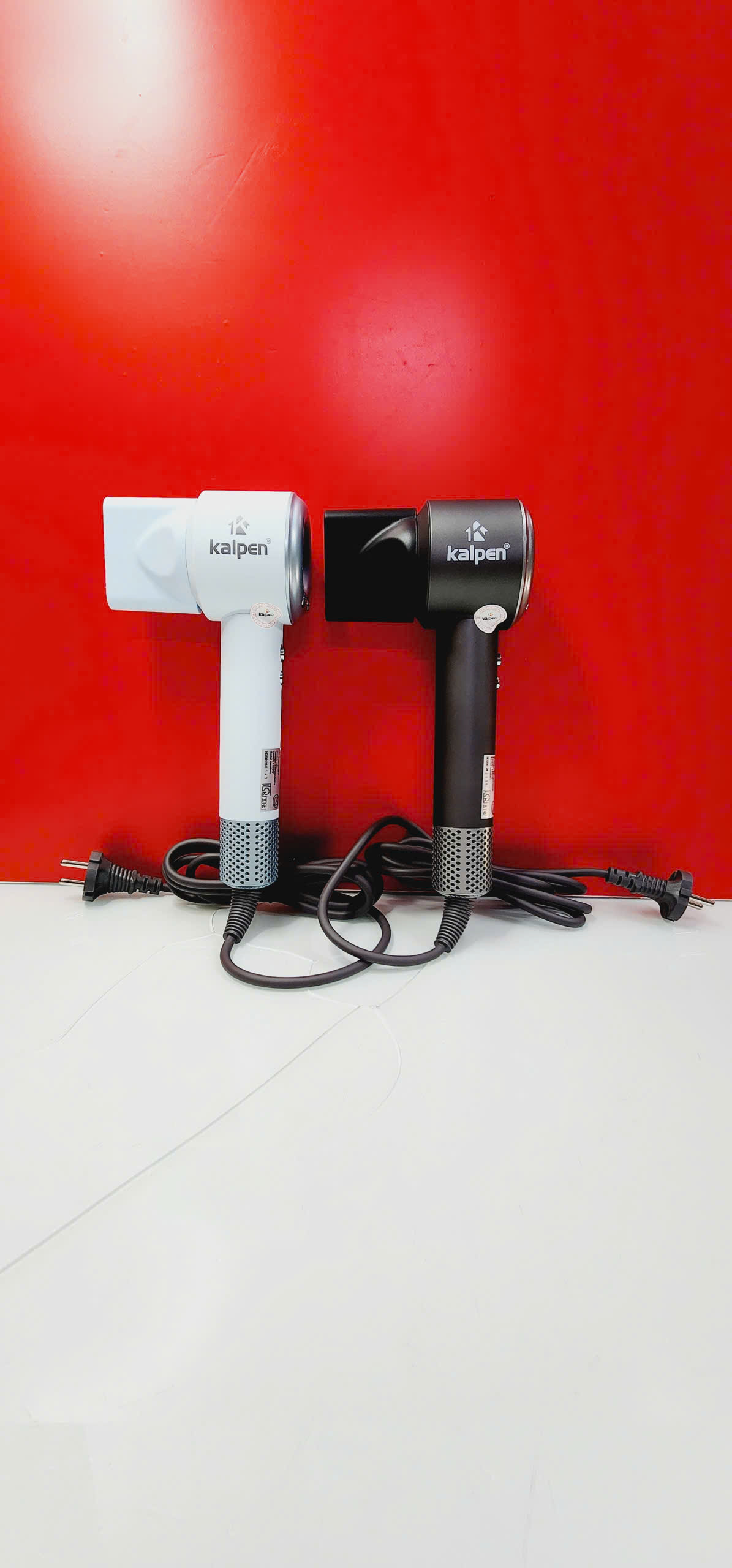 Máy sấy tóc độ ồn thấp Kalpen  HD8 1400W