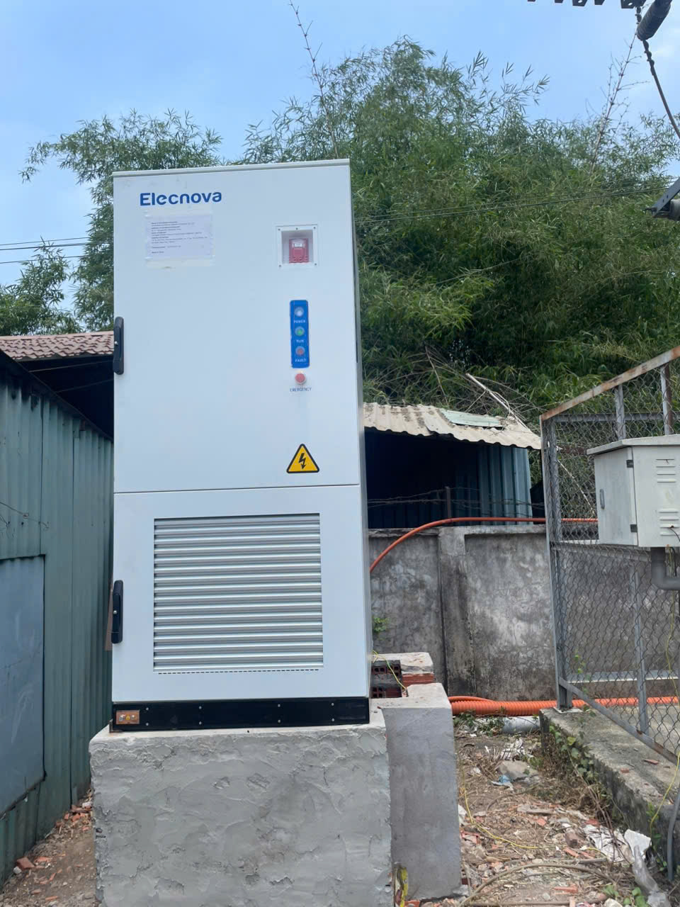 NHÀ MÁY VIETNAM CANADA - Mô Hình Sản Xuất Xanh Kết Hợp Solar & BESS