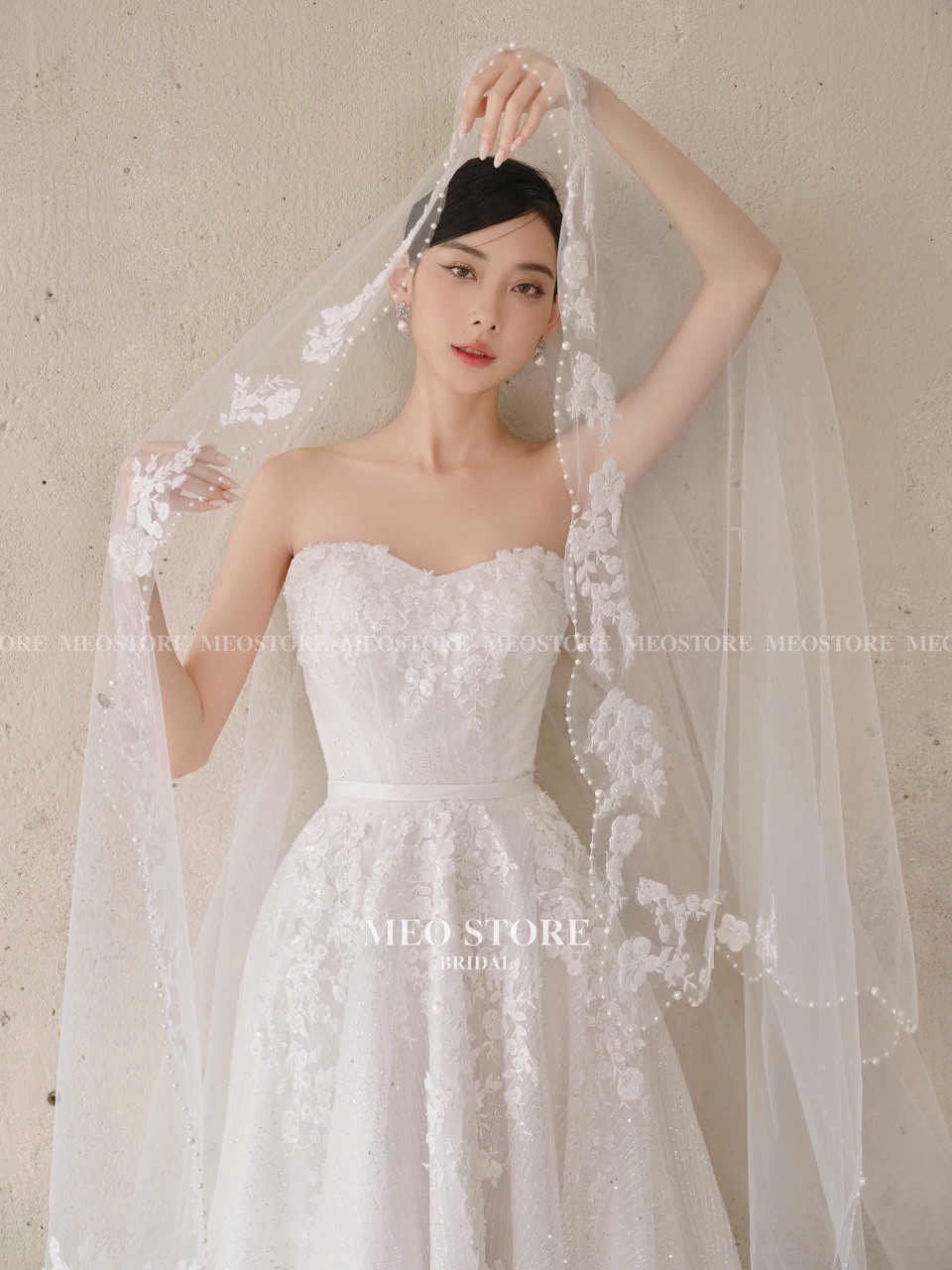 DH00138 Đính Đá