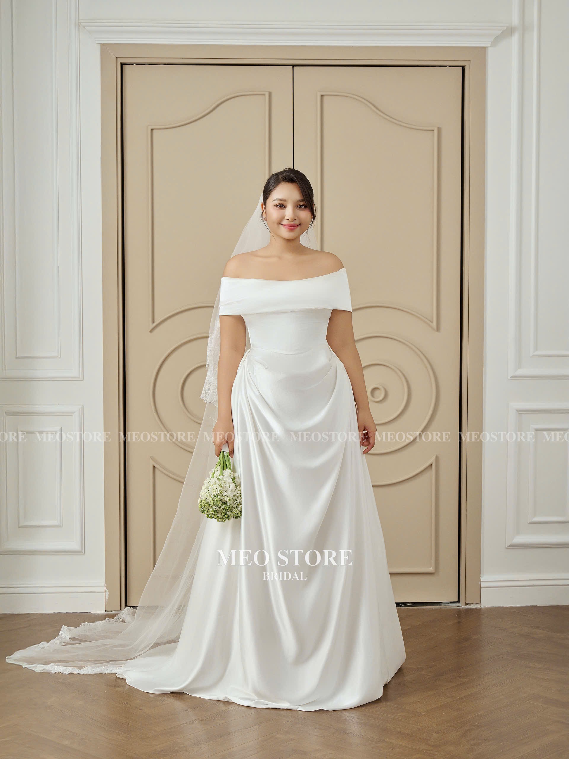 Liên Hệ