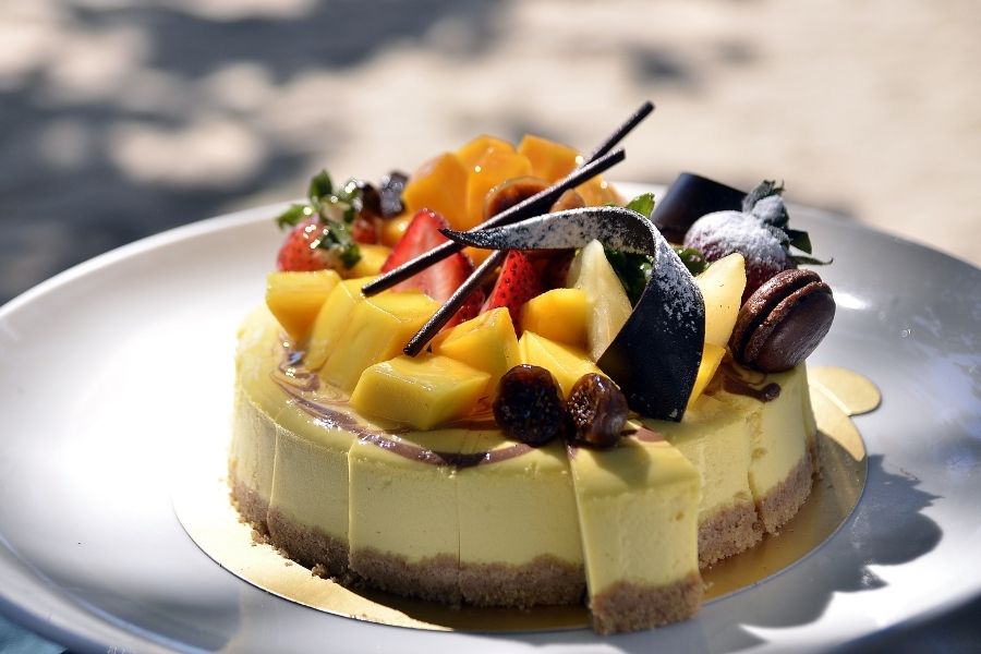 CÁCH LÀM KEM BÁNH SINH NHẬT CHIA SẺ TỪ CÁC CỬA HÀNG BÁNH KEM