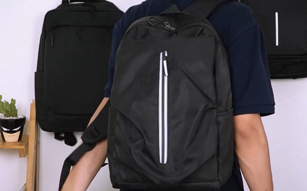 10+ hướng dẫn những cách phân biệt balo chính hãng và balo fake