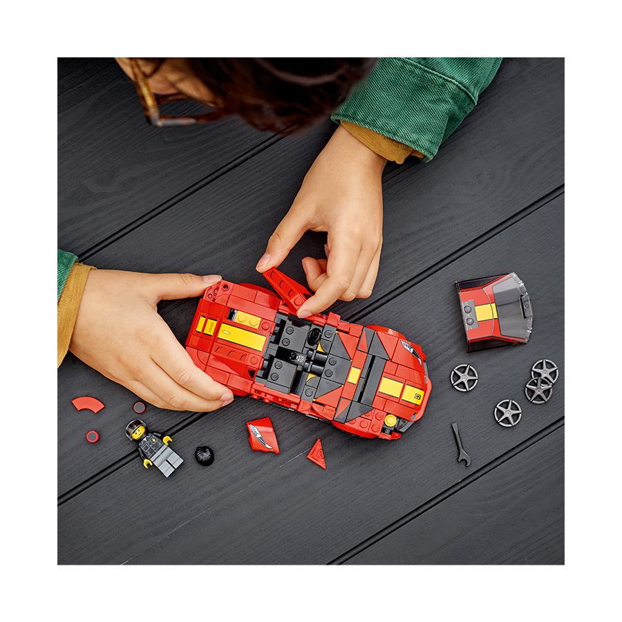 Đồ Chơi Lắp Ráp Lego Speed Champions 76914 - Ferrari 812 Competizione