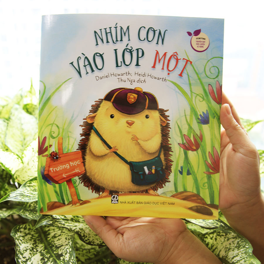 Storytime - Truyện Hay Rèn Luyện Kĩ Năng - Nhím Con Vào Lớp Một