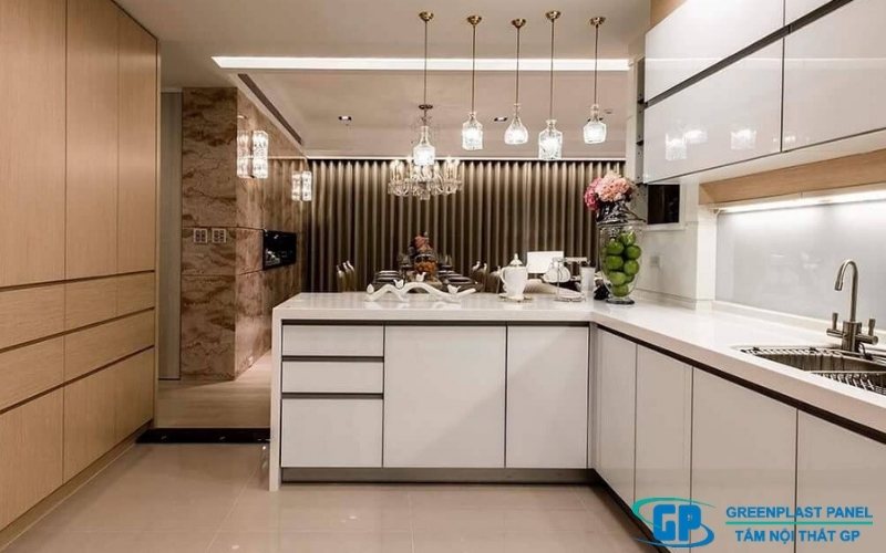 ƯU ĐIỂM CỦA TỦ BẾP NHỰA ĐANG ĐƯỢC MỌI NGƯỜI TÌM HIỂU GẦN ĐÂY .