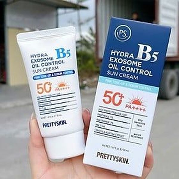 Kem Chống Nắng b5 prettyskin Da Dầu Hydra Exosome Oil Control Sun Cream 50ml
