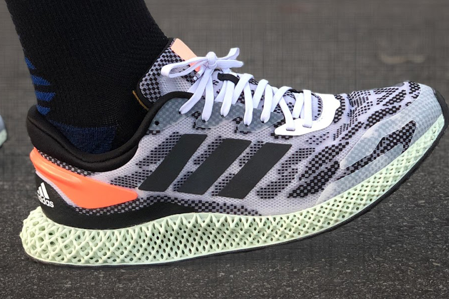 danh-gia-hieu-suat-cua-giay-adidas-4d-run-1-0