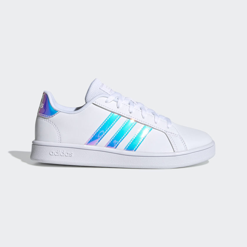 cap-nhap-cac-yeu-to-anh-huong-va-bang-gia-giay-adidas-neo-moi-nhat-2021