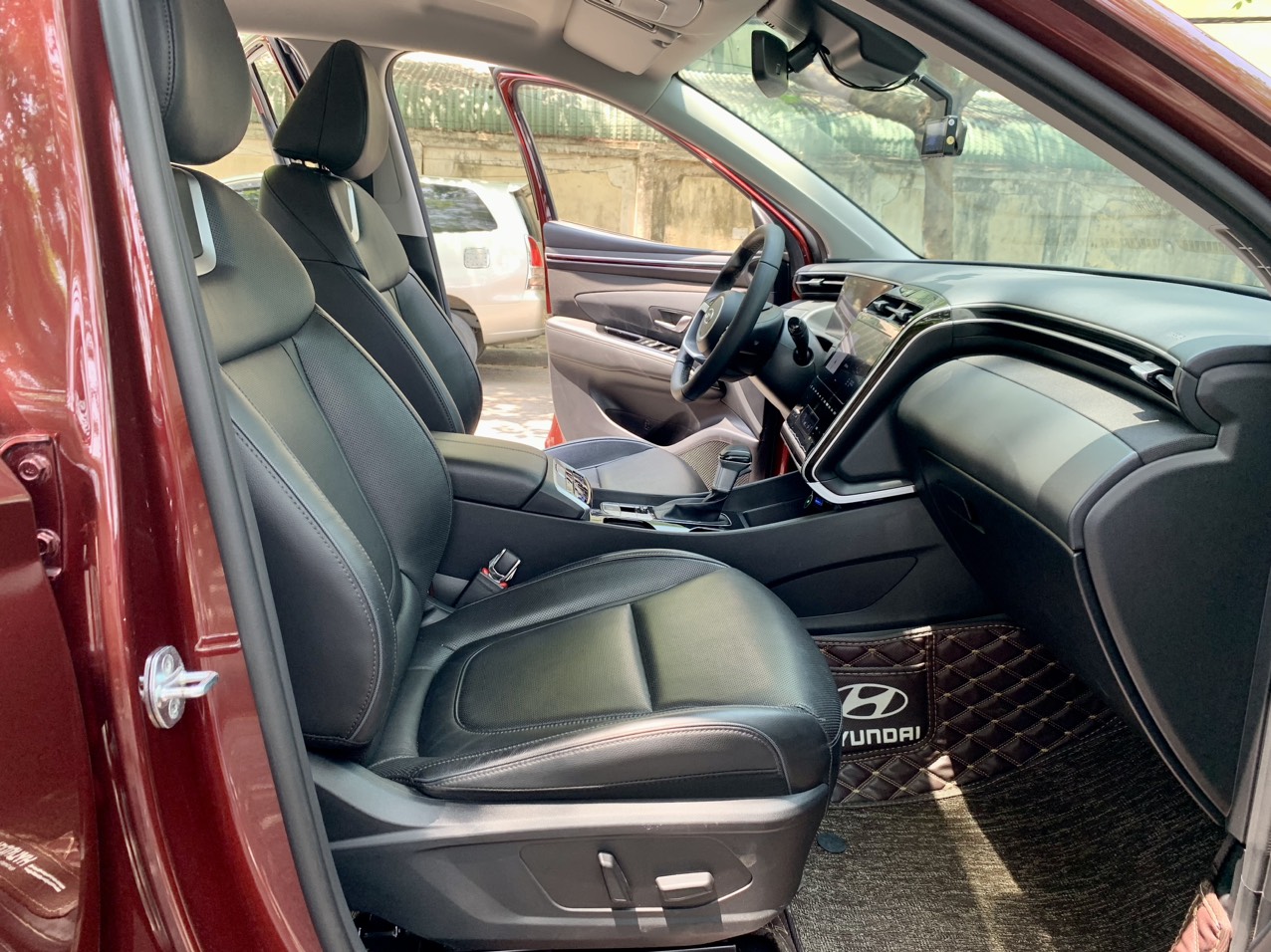 Hyundai Tucson 2.0ATH 2021 màu đỏ  (Đã bán)