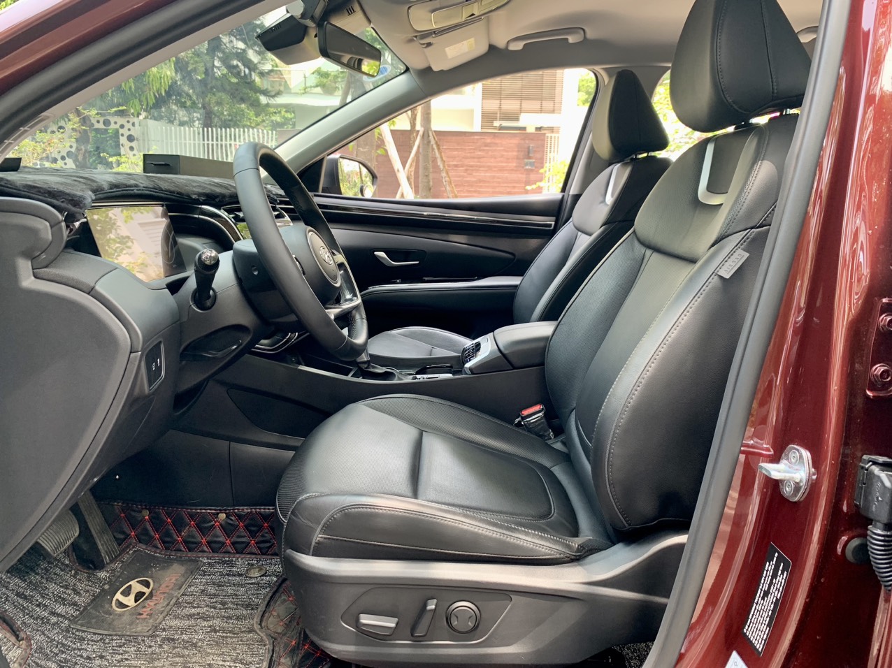 Hyundai Tucson 2.0ATH 2021 màu đỏ (đã bán)