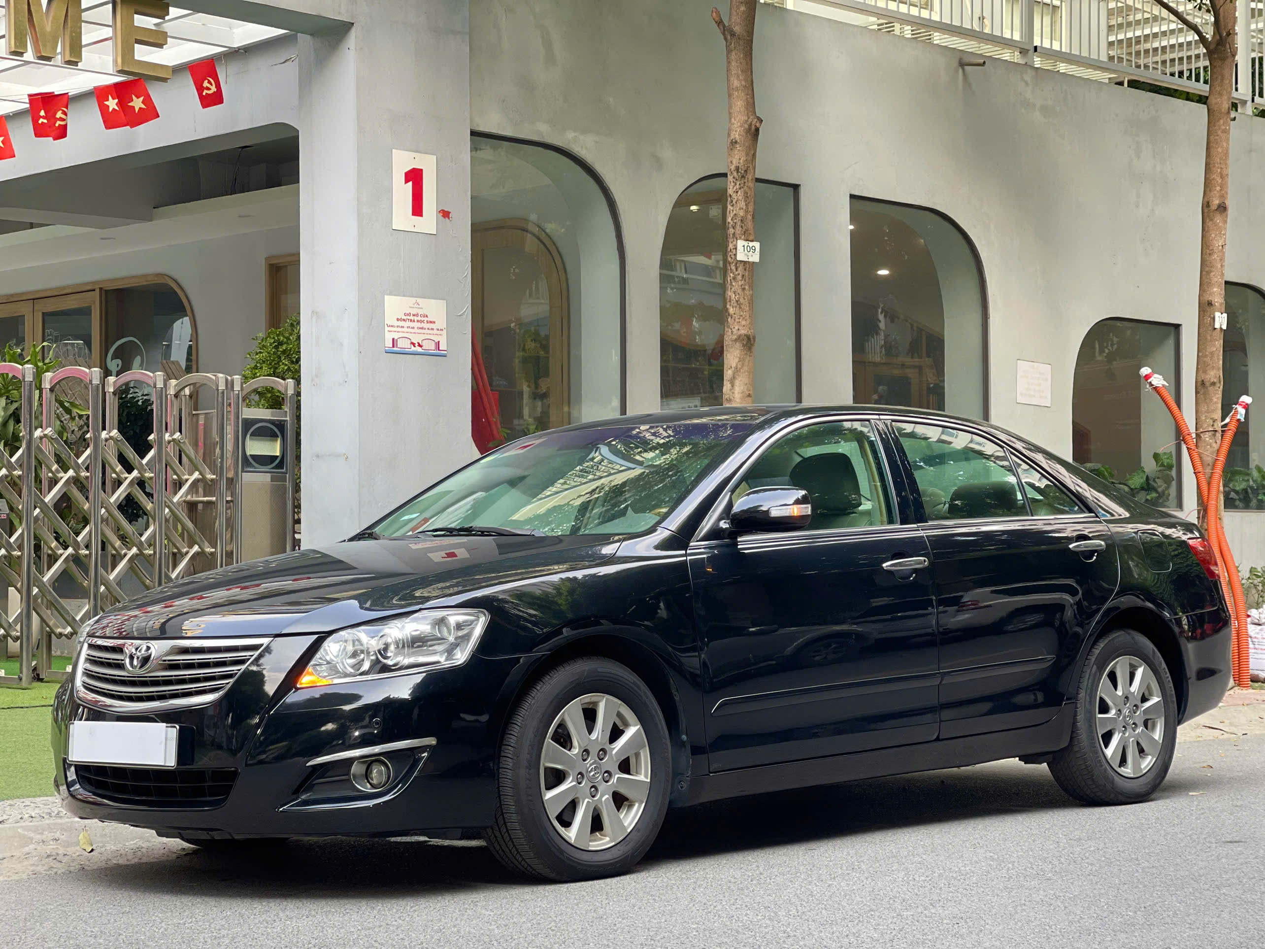Toyota Camry 2.4G 2007 màu đen