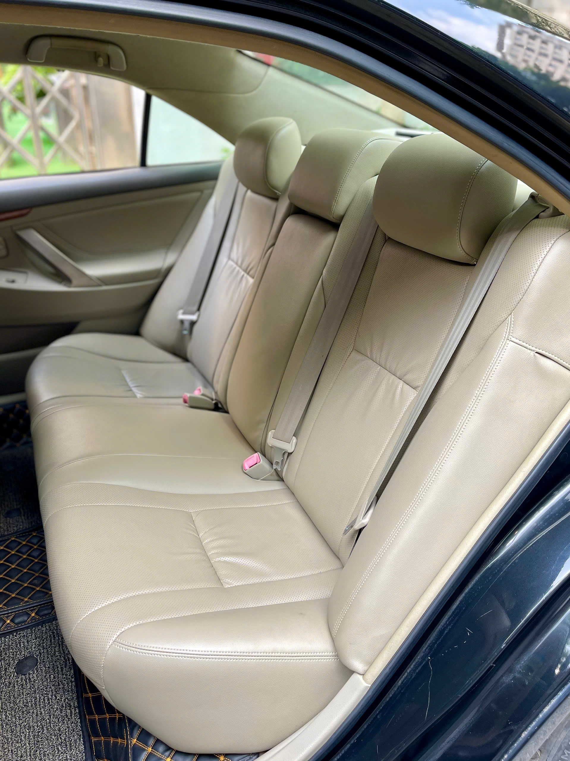 Toyota Camry 2.4G 2007 màu đen