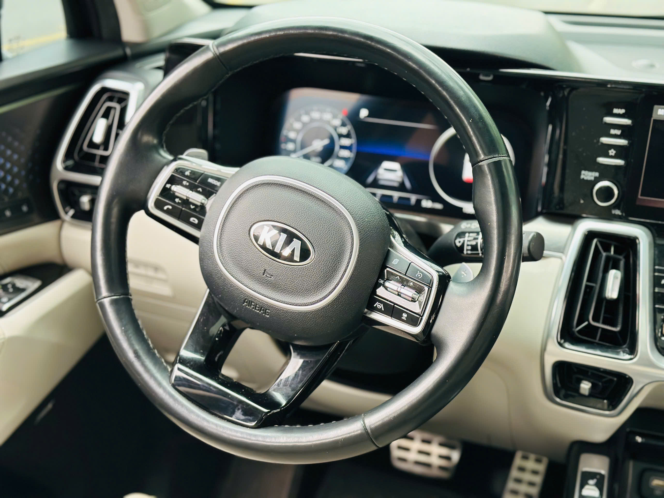 Kia Sorento Signature 2.2 AT AWD 7S Full Dầu màu đen