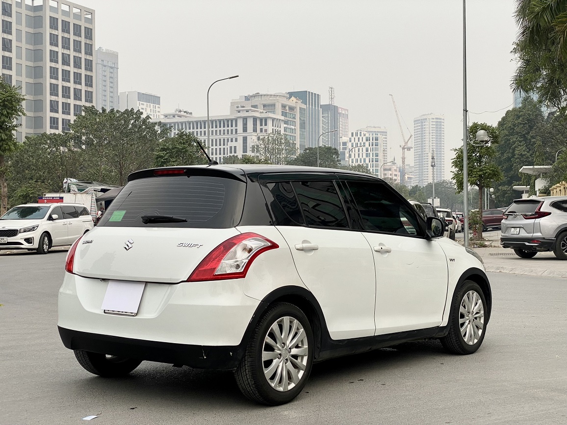 Suzuki Swift 1.4AT 2016 màu trắng (Đã bán)