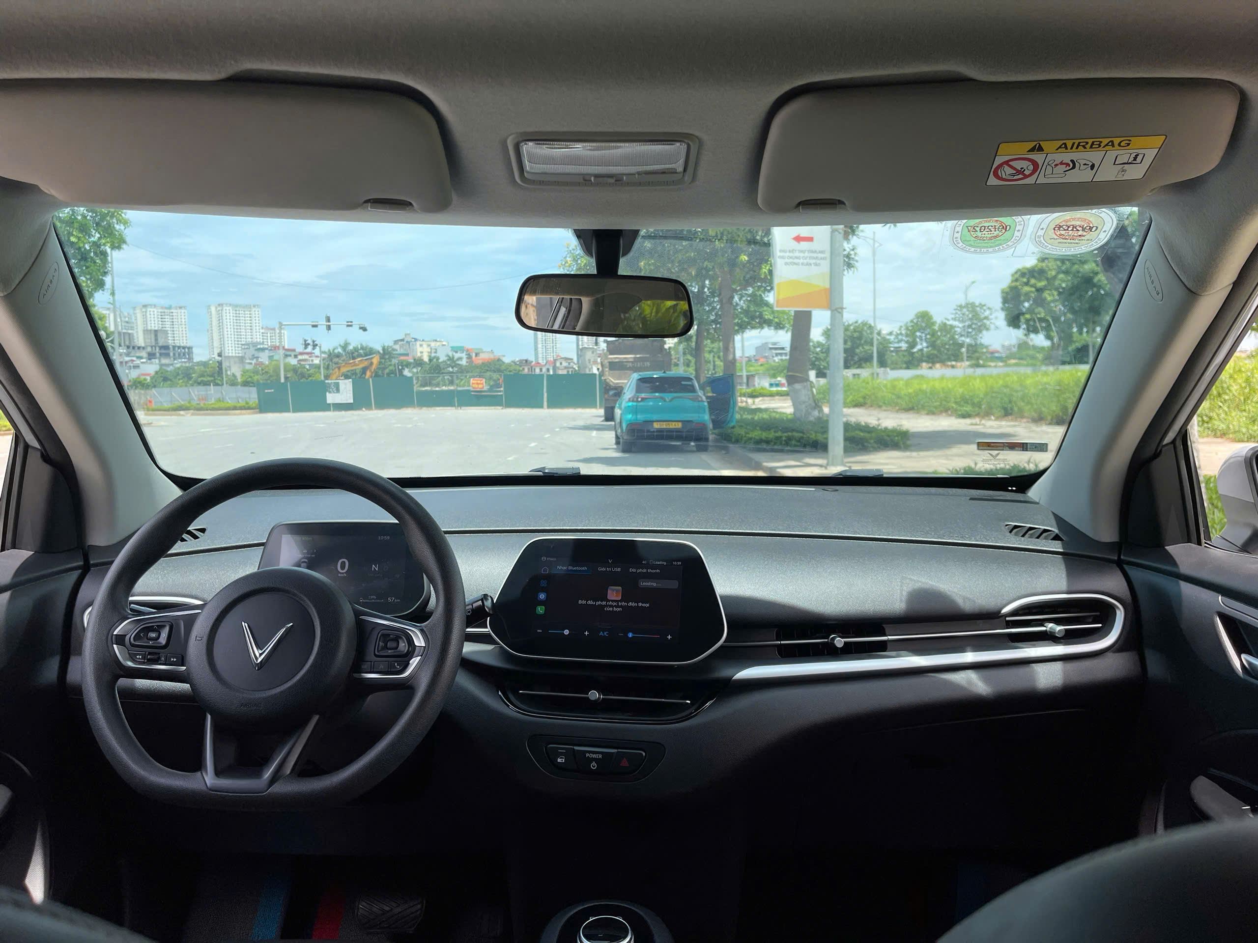 Vinfast Vf5 Plus bản mua Pin màu xám