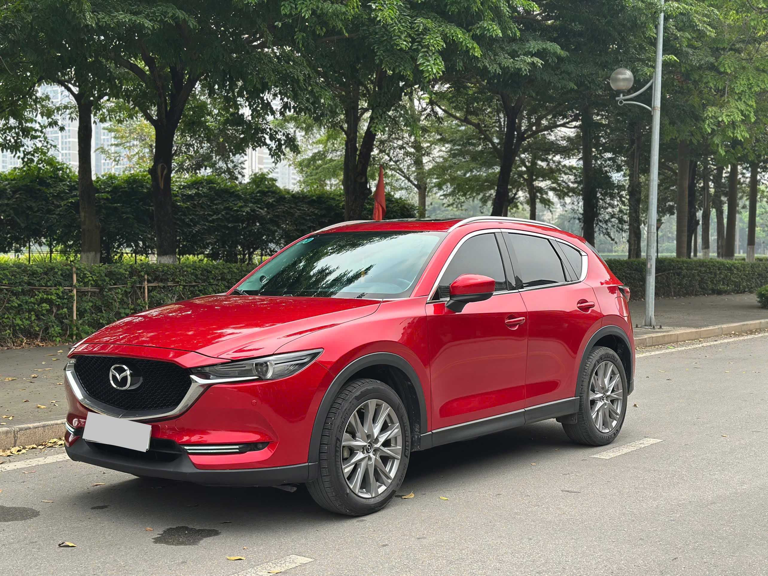 Mazda CX5 Premium 2.0 AT 2021 đỏ pha lê